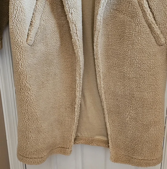 ALO Oversized Sherpa Teddy Trench Coat Zip Pockets Size XXS - Picture 5 of 8